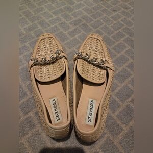 Steve Madden Tan Woven Flats